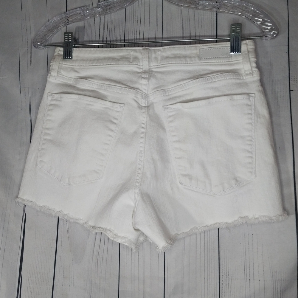 Abercrombie & Fitch The Boyfriend Mid Rise White Dem Raw Hem Shorts - Picture 6 of 9